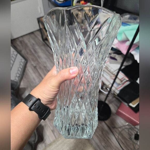 Vintage Crystal Vase Almost 10" Tall - Picture 8 of 8